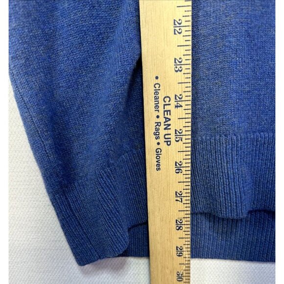 LL Bean Mens Lambs Wool Preppy Academia Sweater Size L Blue V-neck - Picture 6 of 12